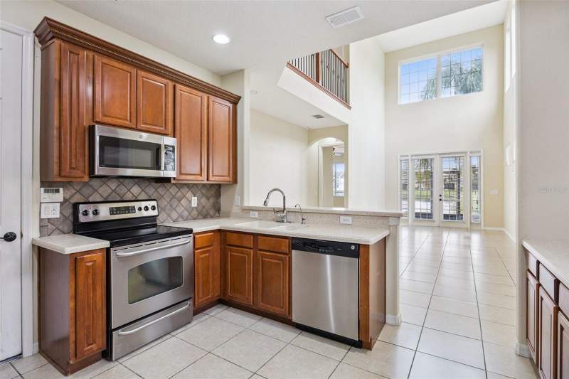 3 bedroom Townhouse at 551 Terrace Spring Drive, Woodland Ter/Timber Spgs A-G, Orlando — photo 3
