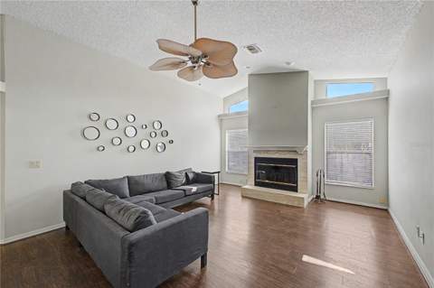 1364 Overland Drive, Spring Hill FL - photo 18 of 52