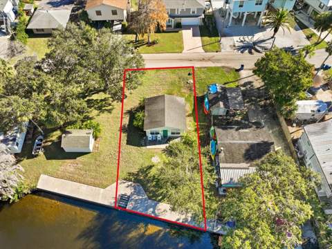 7255 Tropical Drive, Weeki Wachee FL - photo 6 of 20