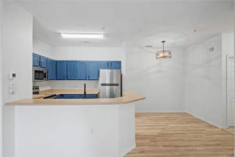 8225 Claire Ann Drive #101, Orlando FL - photo 16 of 40