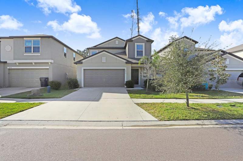 5 bedroom Single Family Residence at 10256 Carloway Hills Drive, Ayersworteh Glen Ph 3B, Wimauma — photo 3
