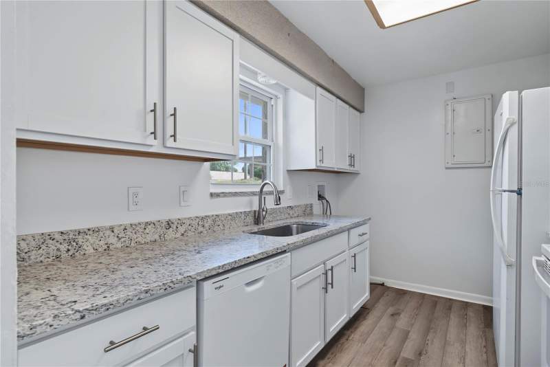 2 bedroom Half Duplex at 328 E Evergreen Avenue, Evergreen Place, Longwood — photo 5