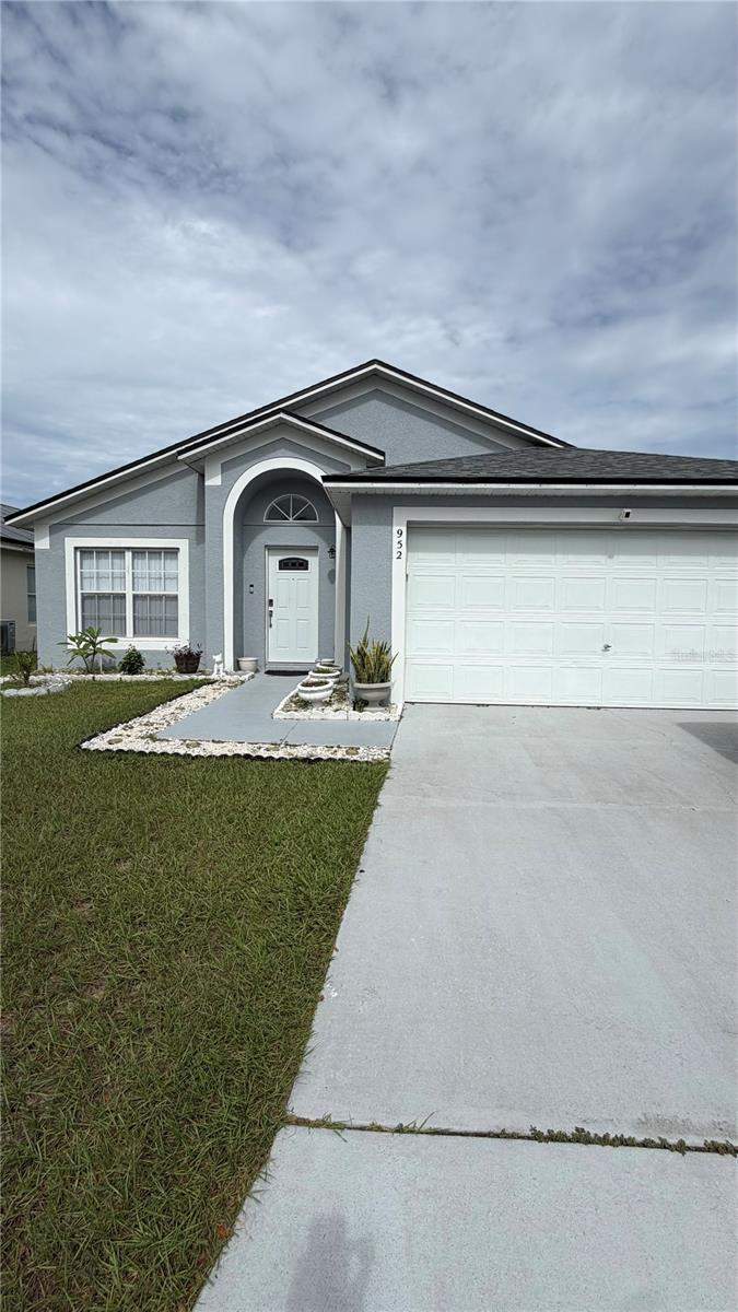 5 bedroom Single Family Residence at 952 Clear Creek Circle, Clear Creek Ph Three Sub, Clermont — photo 2