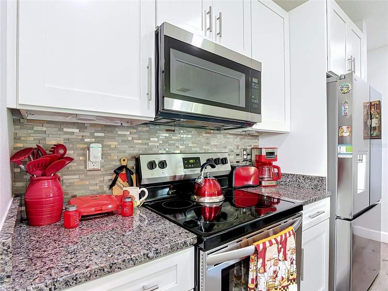 3 bedroom Single Family Residence at 668 Dromedary Court, Poinciana Nbrhd 03 Village 03, Poinciana — photo 5
