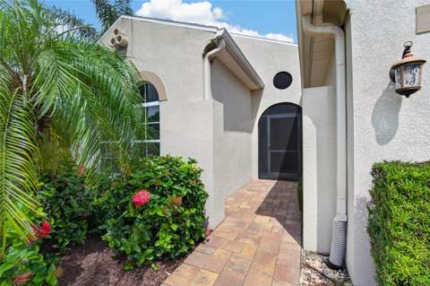 818 King Leon Way, Sun City Center FL - photo 6 of 6