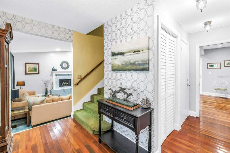 4 bedroom Single Family Residence at 6505 Cedar Street, Florida Riviera 2, St Petersburg — photo 3
