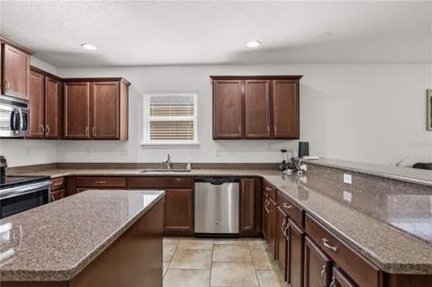 3637 Black Dog Court, Tavares FL - photo 15 of 30
