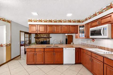 4711 County Road 134, Wildwood FL - photo 13 of 53