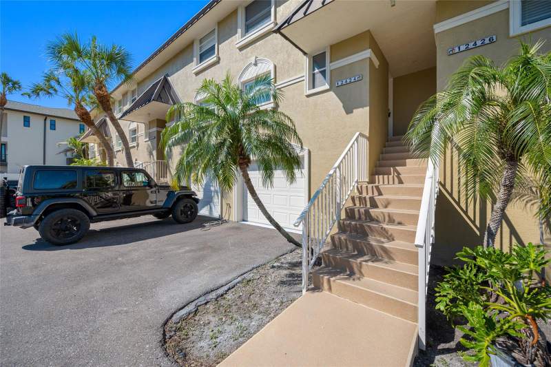 2 bedroom Condominium at 12424 Capri Circle #5, Capri Lagoons Condo, Treasure Island — photo 2