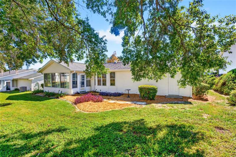 2 bedroom Single Family Residence at 8170 SW 117th Loop, Oak Run Woodside, Ocala — photo 3