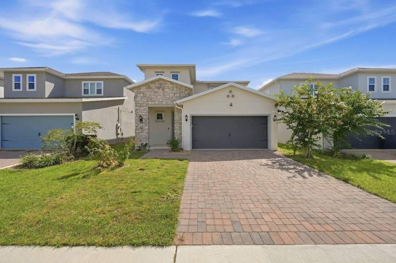 4700 CRAGMERE LOOP home for sale in Hartwood Landing