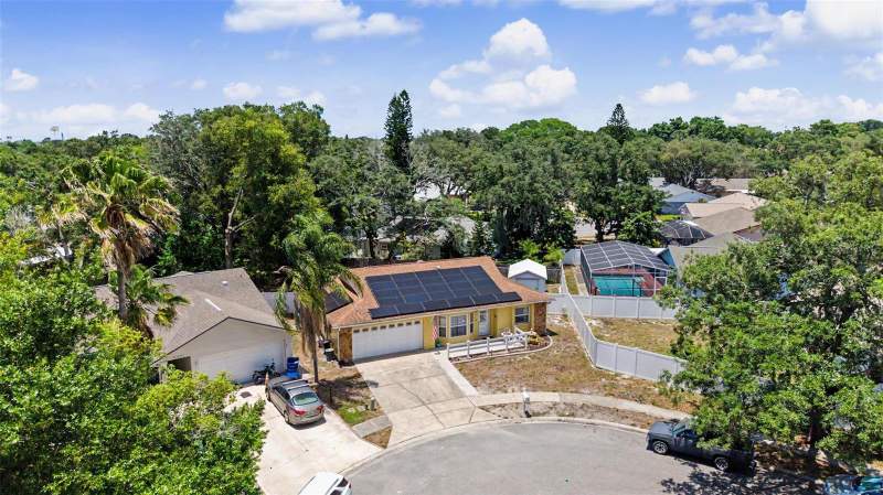 2 bedroom Single Family Residence at 6325 SE Sarah Lane, Hazeldon Estates, New Port Richey — photo 3