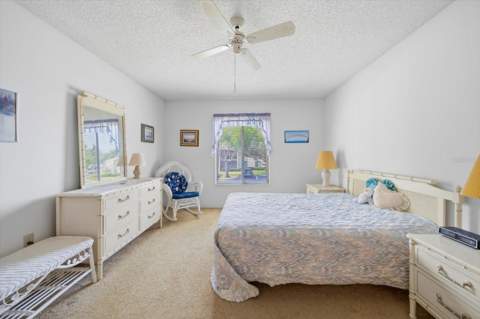 1441 Pine Glen Lane #E2, Tarpon Springs FL - photo 15 of 27
