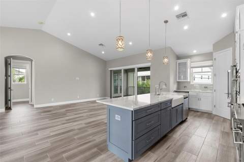1185 Little Court, Englewood FL - photo 19 of 74