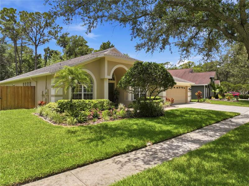 4 bedroom Single Family Residence at 10522 Chambers Drive, Westchase Sec 117, Tampa — photo 3