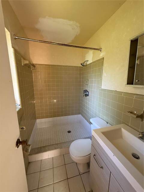3802 E Esther Street, Orlando FL - photo 9 of 15
