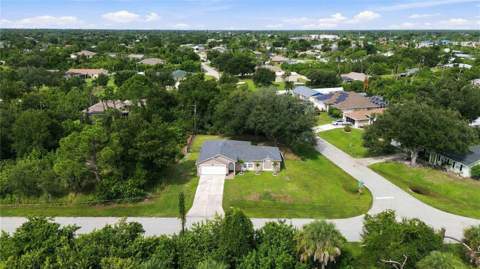 7075 Coventry Terrace, Englewood FL - photo 9 of 52