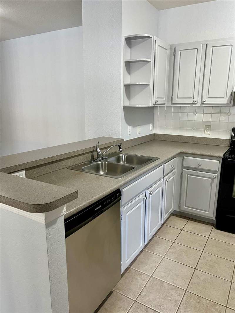 2 bedroom Condominium at 1100 Lake Shadow Circle #2103, Visconti East, Maitland — photo 5