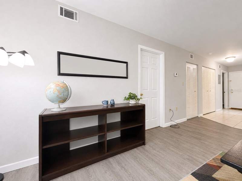 2 bedroom Condominium at 81 SE 16th Avenue #D101, Treehouse Village, Gainesville — photo 3