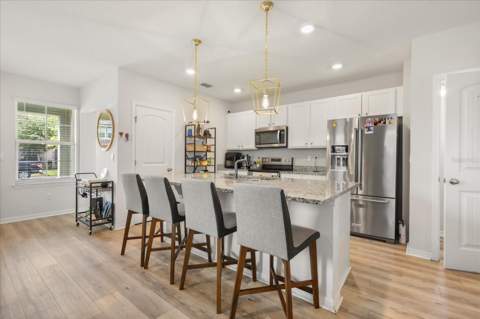 10089 Salt Point Drive, Winter Garden FL - photo 8 of 25