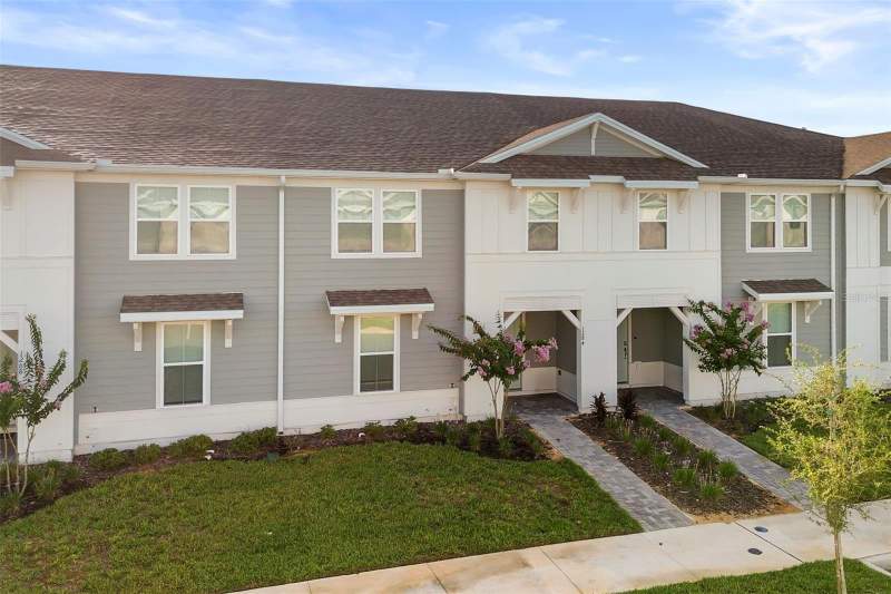 5 bedroom Townhouse at 1284 BLUE ISLAND DRIVE, WINDSOR CAY, CLERMONT — photo 2