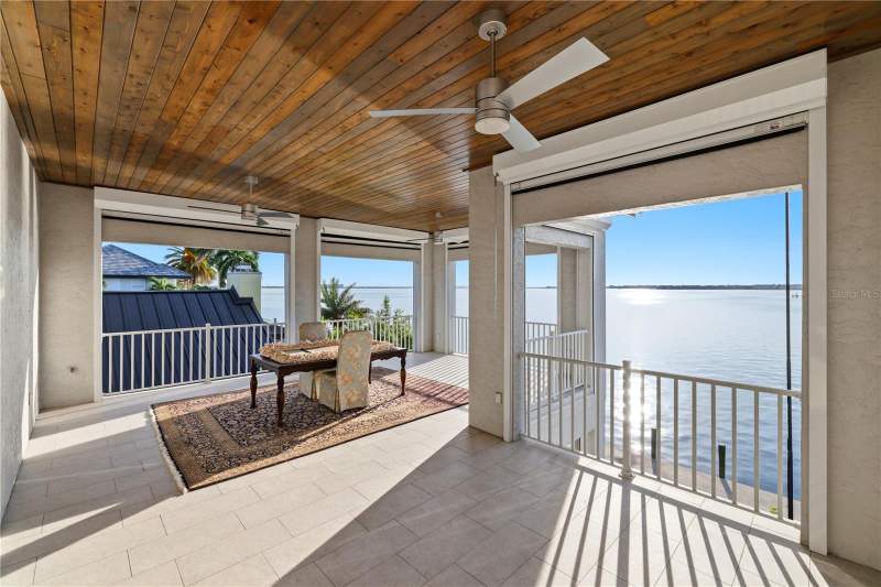 3 bedroom Single Family Residence at 2139 Palm Tree Drive, Punta Gorda Isles Sec 04, Punta Gorda — photo 3