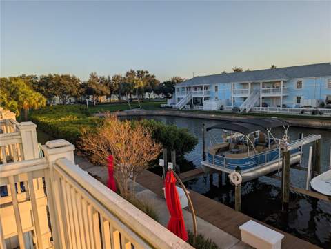 4957 Cobia Drive, St Petersburg FL - photo 10 of 35