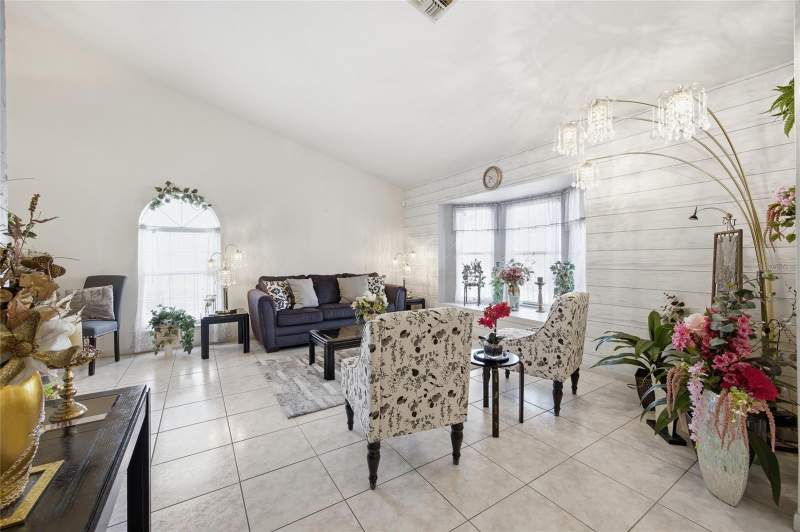 3 bedroom Single Family Residence at 549 Silver Course Run, Silver Spgs Shores Un 10, Ocala — photo 5