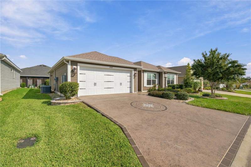3 bedroom Single Family Residence at 2505 Drew Circle, The Villages, The Villages — photo 2
