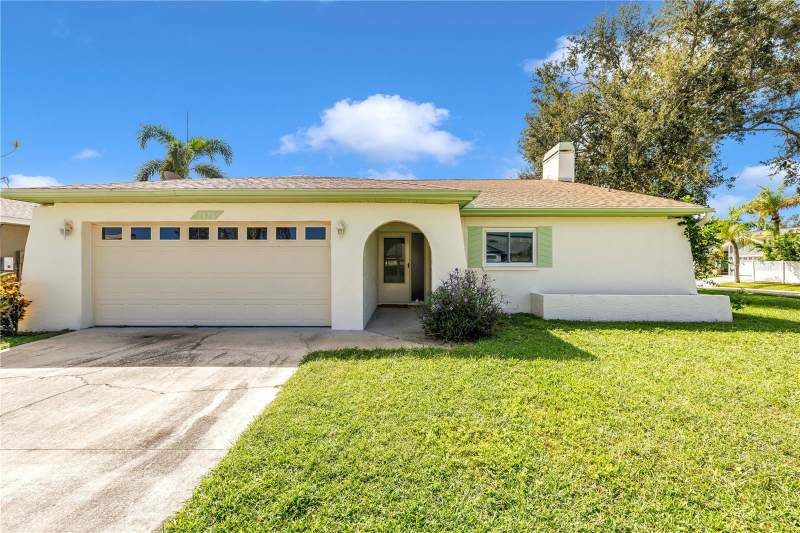 7178 121ST TERRACE home for sale in Pinebrook Estates