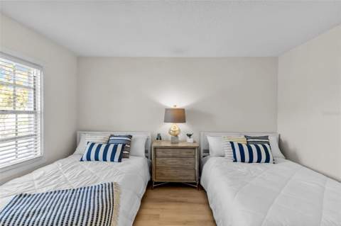 5026 Coquina Key Drive #5026, St Petersburg FL - photo 23 of 33