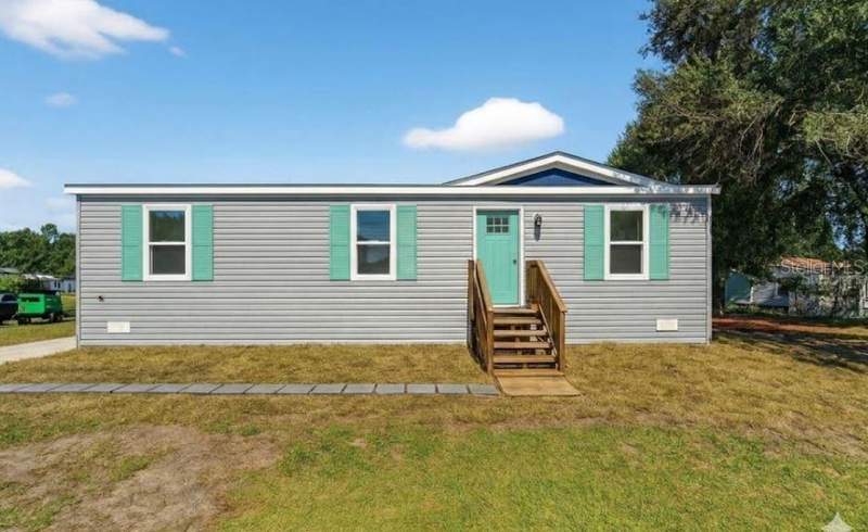 24116 ARMADILLO ROAD home for sale in Astor Forest Campsites Unrec