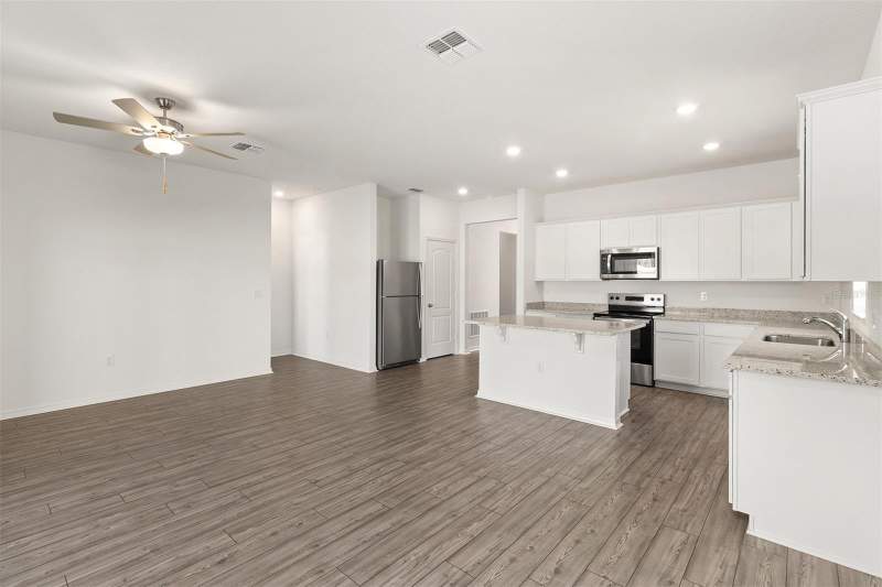 3 bedroom Single Family Residence at 1629 Nantucket Way, Peach Crossings, Winter Haven — photo 5