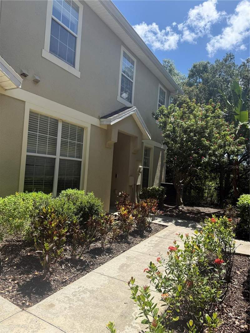 3 bedroom Townhouse at 6730 Eagle Feather Drive, Eagle Palm Ph 1, Riverview — photo 5