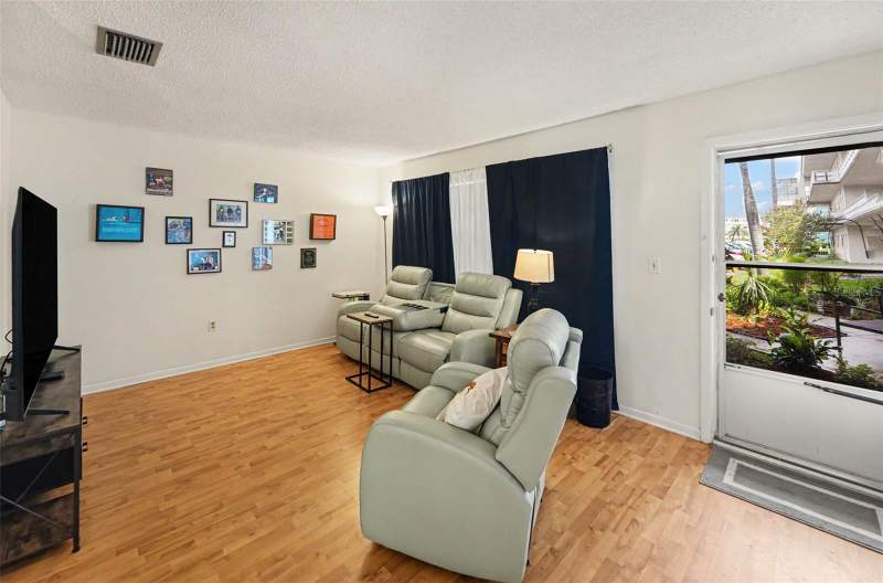 1 bedroom Condominium at 5530 80th Street #C101, Five Towns Of St Pete, St Petersburg — photo 5