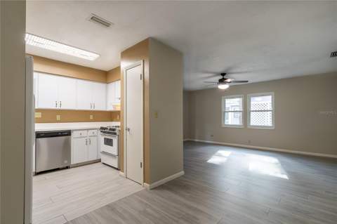4224 NW 87th Lane, Gainesville FL - photo 10 of 27
