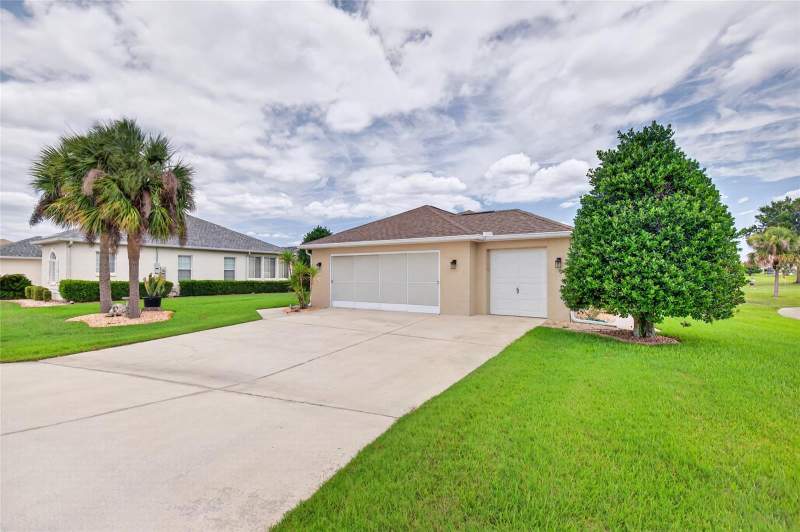 3 bedroom Single Family Residence at 5815 NW 21st Street, Ocala Palms, Ocala — photo 2