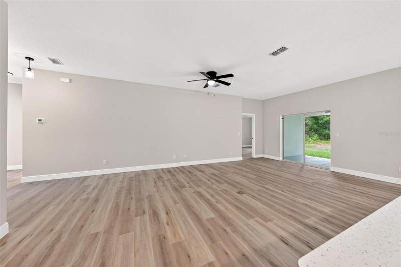 4 bedroom Single Family Residence at 2132 Pine Meadows Golf Course Road, Eustis Golfview Estates, Eustis — photo 5