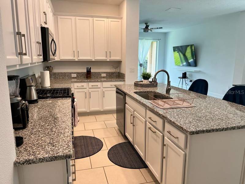 3 bedroom Single Family Residence at 6103 Voyagers Place, Waterset Ph 3C-2, Apollo Beach — photo 4