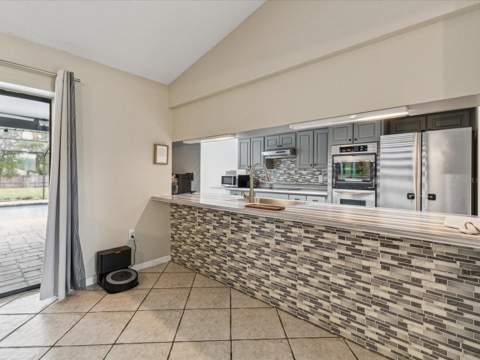 1222 Huntington Avenue, Spring Hill FL - photo 11 of 52