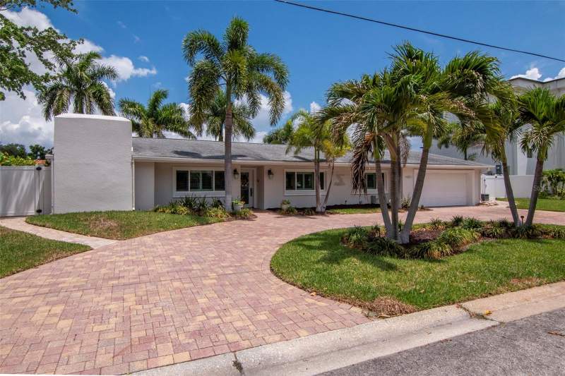4 bedroom Single Family Residence at 4927 W MELROSE AVENUE, STONEY POINT SUB A REP, TAMPA — photo 1
