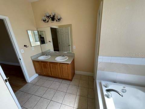 6344 Birmingham Avenue, Zephyrhills FL - photo 6 of 13