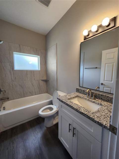 5016 Finders Court, Tampa FL - photo 12 of 18