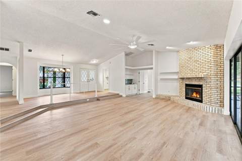 9429 Cobbler Court, Weeki Wachee FL - photo 8 of 45