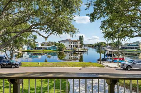 300 90th Avenue, St Petersburg FL - photo 13 of 64