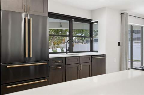 330 Patica Rd NE, St Petersburg FL - photo 10 of 45