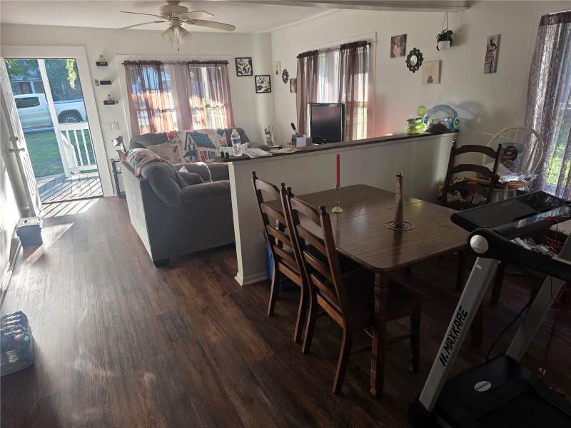 2 bedroom Single Family Residence at 2506 NE 19th Court, Ocala Plantation, Ocala — photo 3
