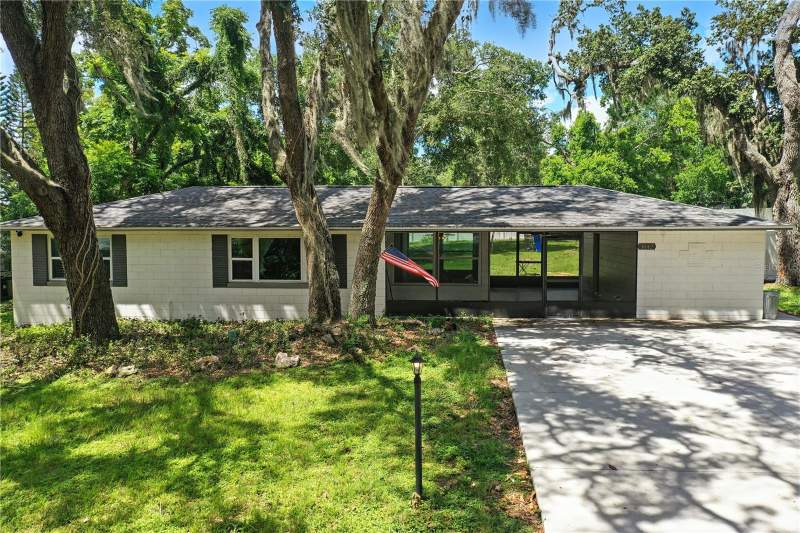 Eustis Heights