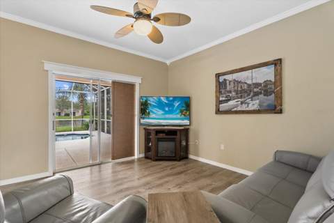 15302 Searobbin Drive, Lakewood Ranch FL - photo 14 of 51