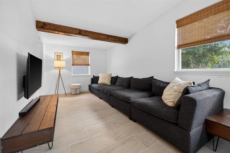 3 bedroom Single Family Residence at 101 40th Avenue, Lewis Island Sec 1, St Petersburg — photo 5